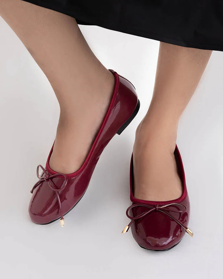 BELLA Patent Bow Pumps